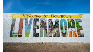 Dreamz Try Valley Downtown, Philadelphia tour with us